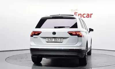 Volkswagen Tiguan 2018, 103967 км, за 12931.6 USD