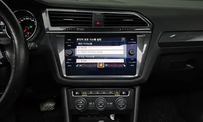 Volkswagen Tiguan 2018, 103967 км, за 12931.6 USD - фото 15
