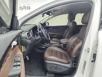 Kia Sorento 2017, 77434 км, за 10831.04 USD - фото 11