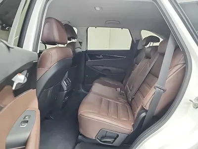 Kia Sorento 2017, 77434 км, за 10831.04 USD - фото 12