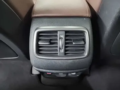 Kia Sorento 2017, 77434 км, за 10831.04 USD - фото 13