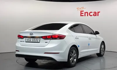 Hyundai Avante 2017, 150417 км, за 4753.53 USD