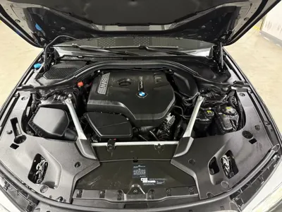 BMW 5-Series 2019, 26400 км, за 23959.56 USD - фото 6
