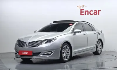 Lincoln MKZ · 2014 год
