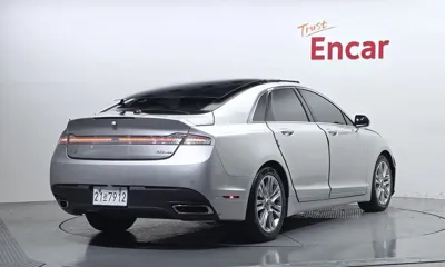 Lincoln MKZ 2014, 126169 км, за 2953.92 USD