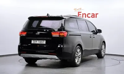 Kia Canival 2015, 151898 км, за 4680.49 USD