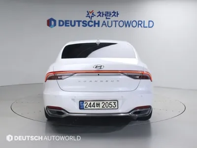 Hyundai Grandeur 2022, 65531 км, за 16016.8 USD