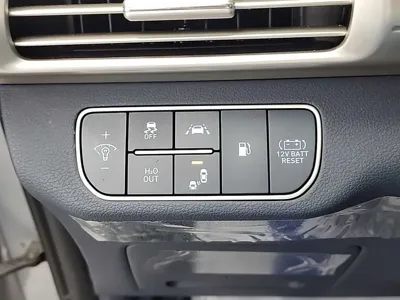 Hyundai Nexo 2023, 10868 км, за 13521.41 USD - фото 18