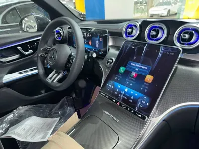 Mercedes-Benz GLC-Class 2025, 20 км, за 57897.53 USD - фото 7