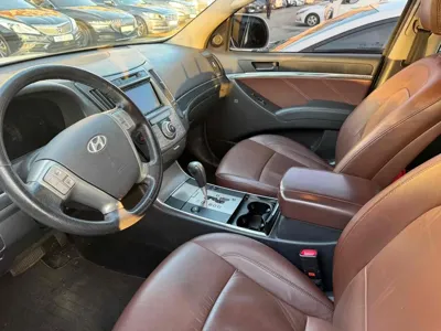Hyundai Veracruz 2011, 92456 км, за 7748.91 USD - фото 10