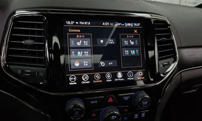 Jeep Cherokee 2019, 96200 км, за 14375.74 USD - фото 17