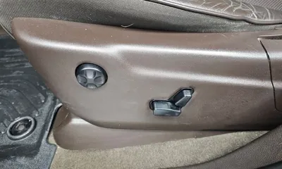 Jeep Cherokee 2019, 96200 км, за 14375.74 USD - фото 31