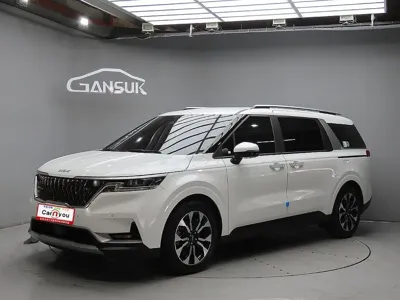 Kia Canival · 2023 год