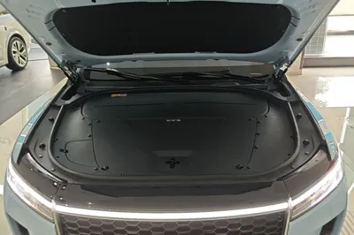 Li Auto ONE 2021, 62900 км, за 23013 USD - фото 30