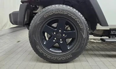 Jeep Wrangler 2017, 39868 км, за 16307.53 USD