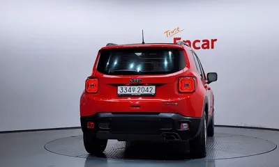 Jeep Renegade 2020, 32601 км, за 10423.46 USD
