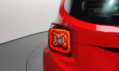 Jeep Renegade 2020, 32601 км, за 10423.46 USD - фото 23
