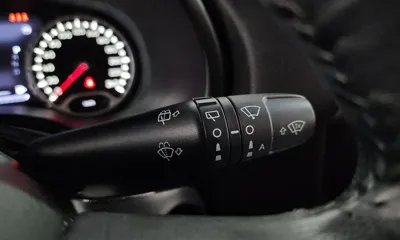 Jeep Renegade 2020, 32601 км, за 10423.46 USD - фото 29