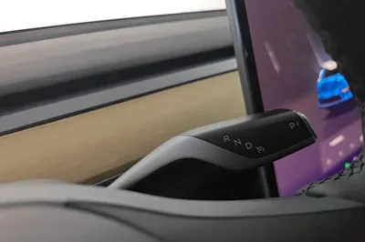 Tesla Model Y 2022, 97899 км, за 24224 USD - фото 16