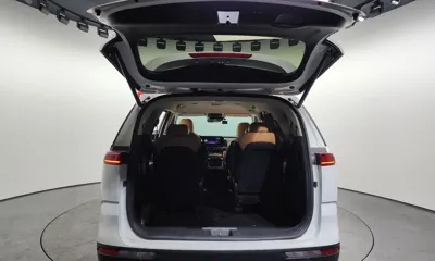 Kia Canival 2023, 96846 км, за 20999.08 USD - фото 20