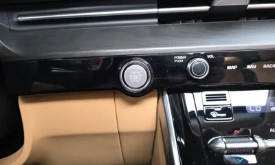 Kia Canival 2021, 133593 км, за 17889.69 USD - фото 47
