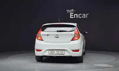 Hyundai Accent 2014, 46681 км, за 3774.83 USD