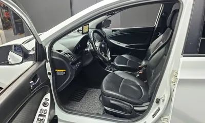 Hyundai Accent 2014, 46681 км, за 3774.83 USD - фото 10