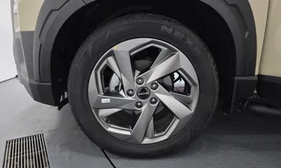KG_Mobility_Ssangyong Rexton 2025, 8491 км, за 24069.76 USD