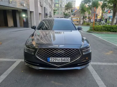 Genesis G90 · 2019 год