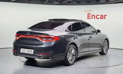 Hyundai Grandeur 2018, 252176 км, за 5205.21 USD