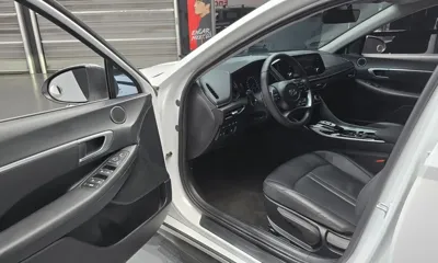 Hyundai Sonata 2022, 69446 км, за 11562.6 USD - фото 11