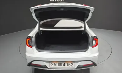 Hyundai Sonata 2022, 69446 км, за 11562.6 USD - фото 20