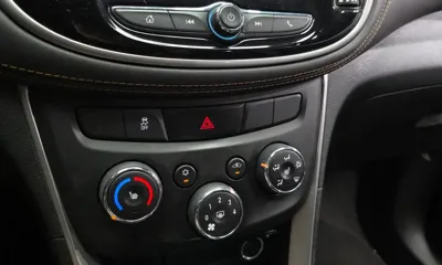 ChevroletGMDaewoo Trax 2020, 131809 км, за 4332.41 USD - фото 19