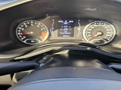 Jeep Renegade 2017, 80820 км, за 5842.2 USD