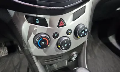 ChevroletGMDaewoo Trax 2016, 66164 км, за 4825.49 USD - фото 17