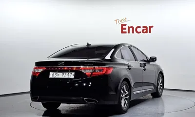 Hyundai Grandeur 2012, 72225 км, за 3931.99 USD