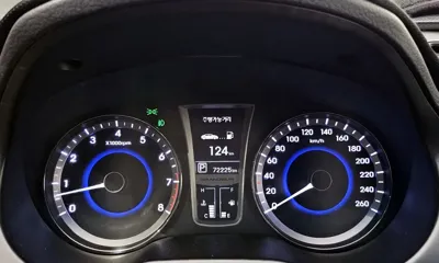 Hyundai Grandeur 2012, 72225 км, за 3902.28 USD - фото 8