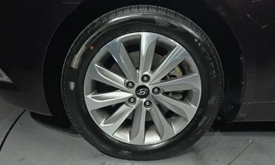 Hyundai Sonata 2014, 170848 км, за 2605.86 USD