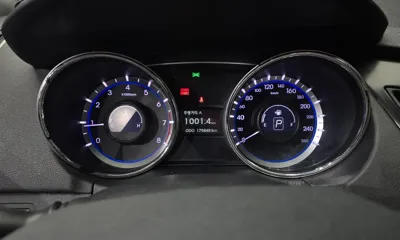 Hyundai Sonata 2014, 170848 км, за 2602.14 USD - фото 8