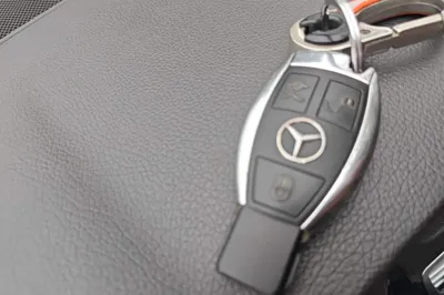 Mercedes-Benz E-Class · 2015 год