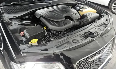 Chrysler 300C 2016, 146078 км, за 5579.62 USD - фото 6