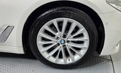 BMW 5-Series 2018, 162844 км, за 12143.89 USD