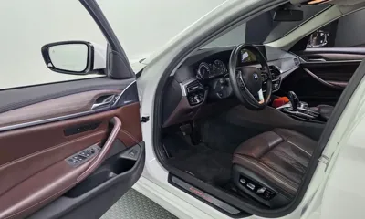 BMW 5-Series 2018, 162844 км, за 12046.62 USD - фото 10