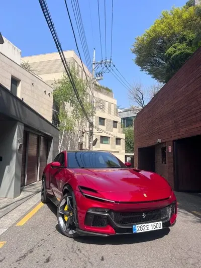 Ferrari Purosangue 2025, 70 км, за 535431.36 USD