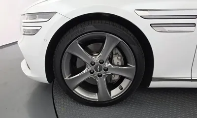 Genesis G80 2024, 9822 км, за 29415.67 USD