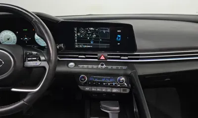 Hyundai Avante 2021, 97105 км, за 10967.95 USD - фото 15