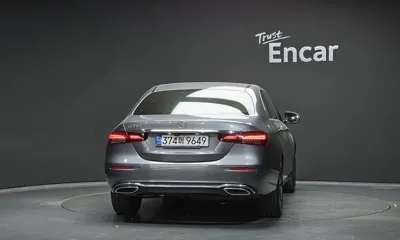 Mercedes-Benz E-Class 2021, 47795 км, за 21610.61 USD