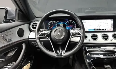Mercedes-Benz E-Class 2021, 47795 км, за 21610.61 USD - фото 13