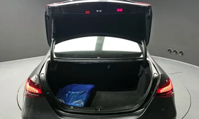 Mercedes-Benz E-Class 2021, 47795 км, за 21610.61 USD - фото 20