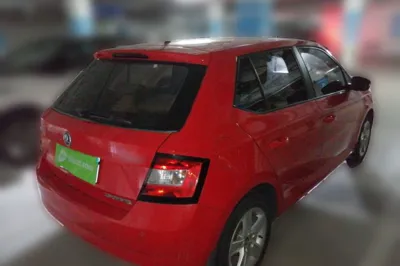 Skoda Fabia 2017, 85200 км, за 6319 USD